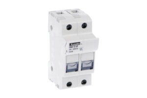 Fuse holders and fuses
